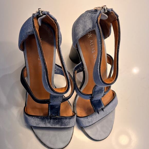Alias Mae Blue Velvet Block Heel Caged Sandals Size 38/7.5 NWOB - Picture 5 of 11